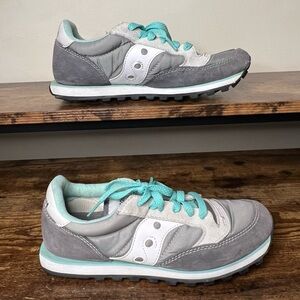 Saucony Jazz Low Pro Gray/Turquoise Sneaker‎ women's 7.5